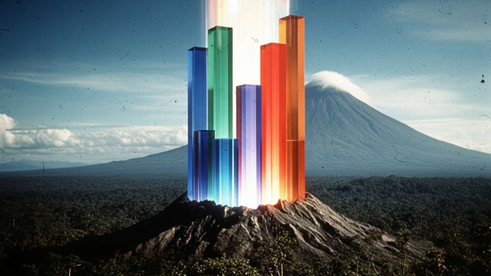 Laura Fernández gana la primera vuelta de las elecciones